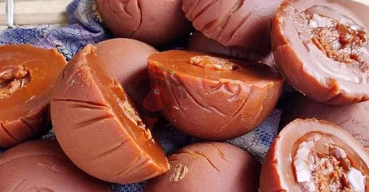 খাঁটি খেজুরের গুড় চেনার ৯ উপায়